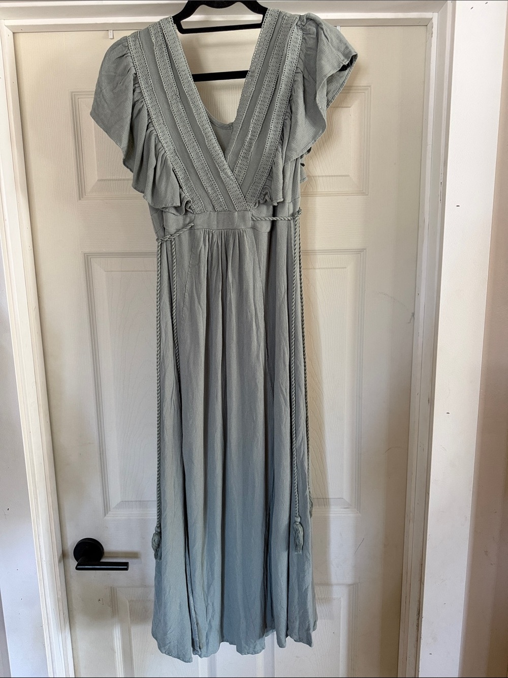 Baltic Born Jennifer Boho Earthy Sage Goddess Deep V Flowy Ruffle Maxi Dress L